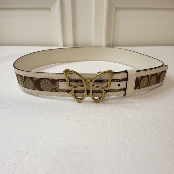Coach Accessories - Coach🥳🥳HOST PICK🥳🥳 Logo Butterfly Belt  "Vintage"